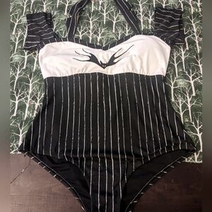L - Jack Skellington - swimsuit - bodysuit - Hot Topic - Goth